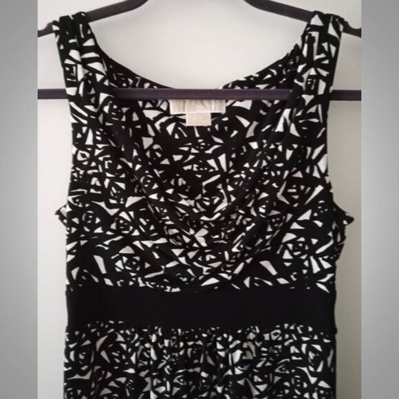 Michael Kors sleeveless dress size small black white - Picture 3 of 7